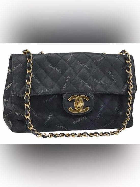 CHANEL Handbags - CHANEL Black Quilted Lambskin Shoulder Bag with Gold Hardware